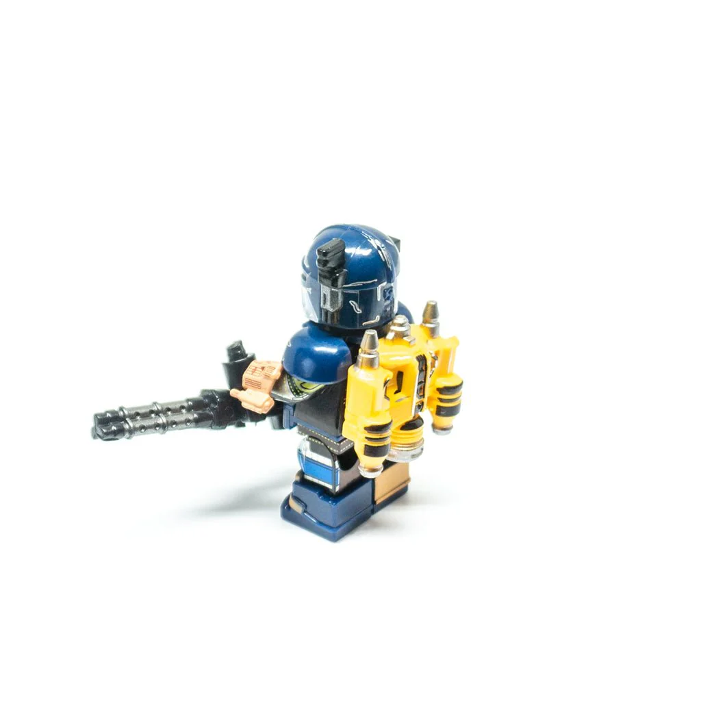 Paz Vizla Mini-Fig - Image 2