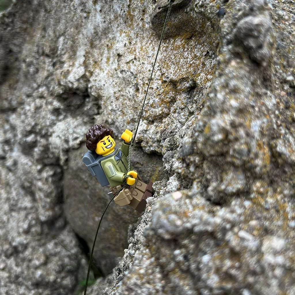 PDW Adventurer Mini-Figure - Image 5