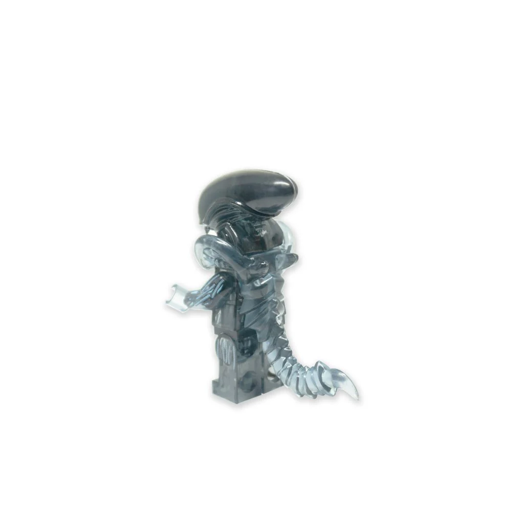 Xenomorph v2 Mini-Fig - Image 3